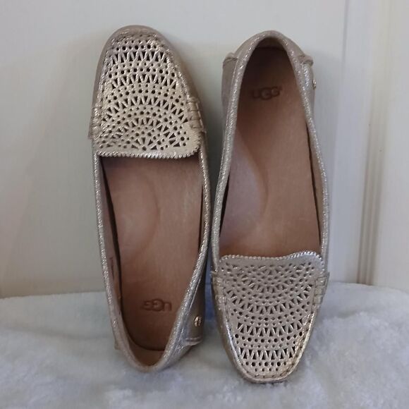 UGG Clair metallic gold leather moccasin loafers laser cut perforations 7 - Picture 8 of 8
